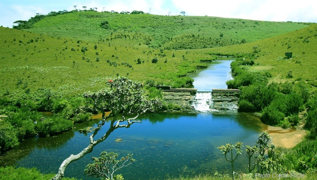 Taxi from Horton Plains National Park to Colombo airport